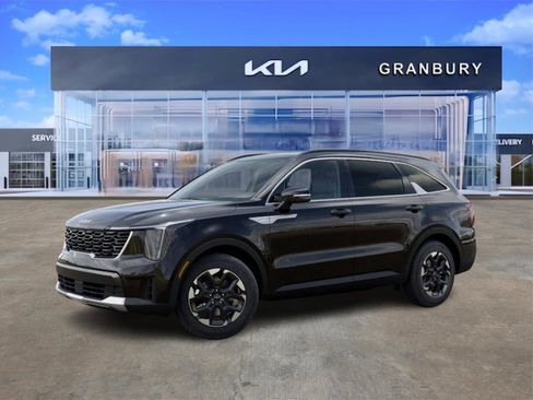 New 2026 Kia Sorento S image 4