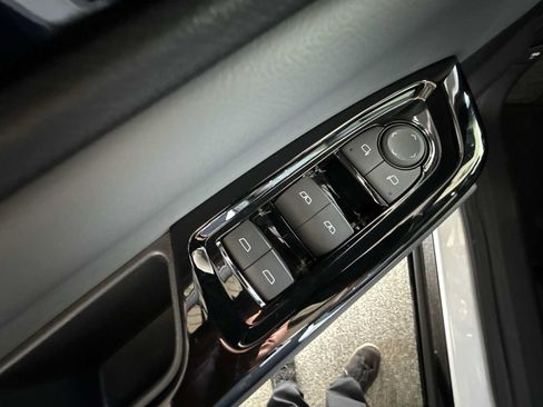 Used 2025 Honda Prologue Touring image 14