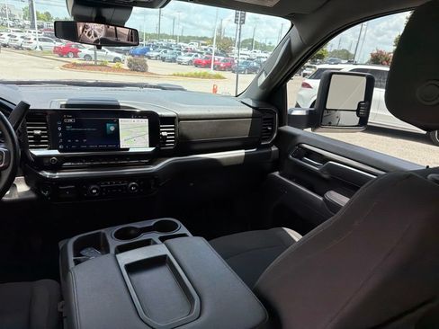 Used 2025 Chevrolet Silverado 2500 LT w/ Convenience Package AWD/4WD image 28