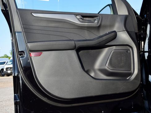 New 2026 Ford Escape Active image 19