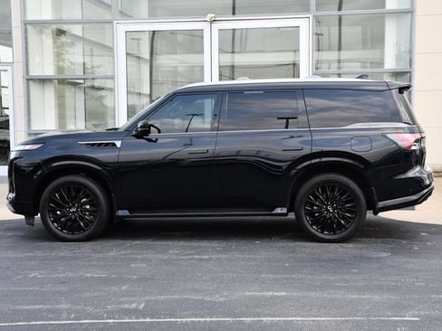 Used 2025 INFINITI QX80 Autograph w/ Autograph Exterior Package AWD/4WD image 11
