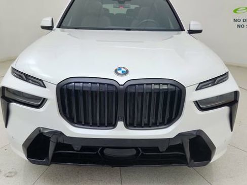 Used 2023 BMW X7 xDrive40i w/ Executive Package AWD/4WD image 9