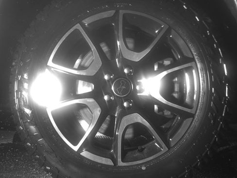 Used 2025 Jeep Compass Trailhawk AWD/4WD image 13