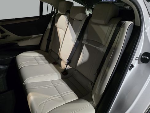 Certified 2024 Lexus ES 350 Ultra Luxury image 18