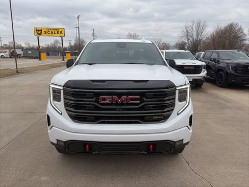 New 2026 GMC Sierra 1500 AT4 w/ AT4 Premium Package image 9