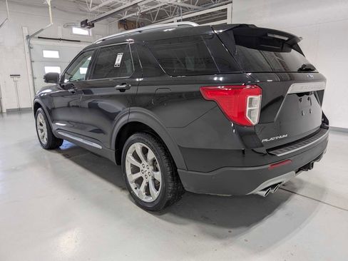 Used 2020 Ford Explorer Platinum w/ Premium Technology Package image 10