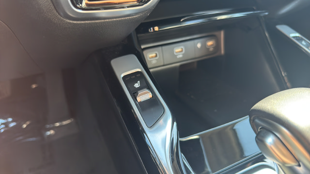 Certified 2022 Kia Sorento SX FWD image 20
