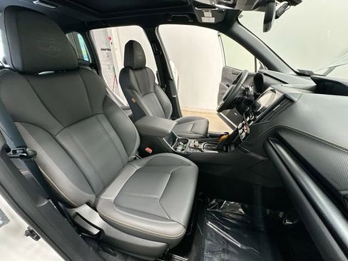 Certified 2025 Subaru Forester Wilderness AWD/4WD image 23