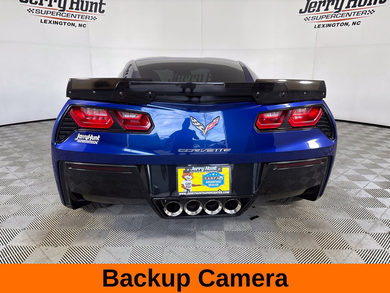 Used 2017 Chevrolet Corvette Stingray Coupe w/ 1LT RWD image 7