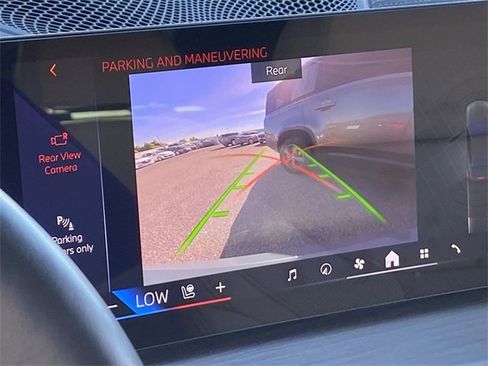 Certified 2025 BMW M440i Convertible w/ Premium Package image 29