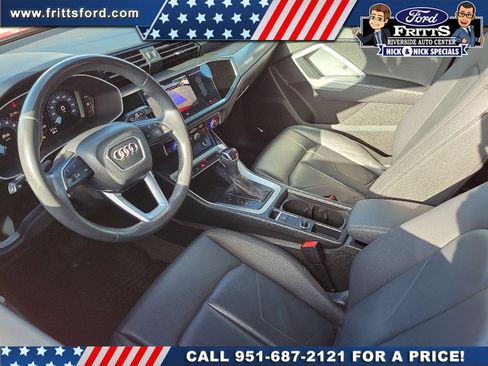 Used 2023 Audi Q3 2.0T Premium image 4