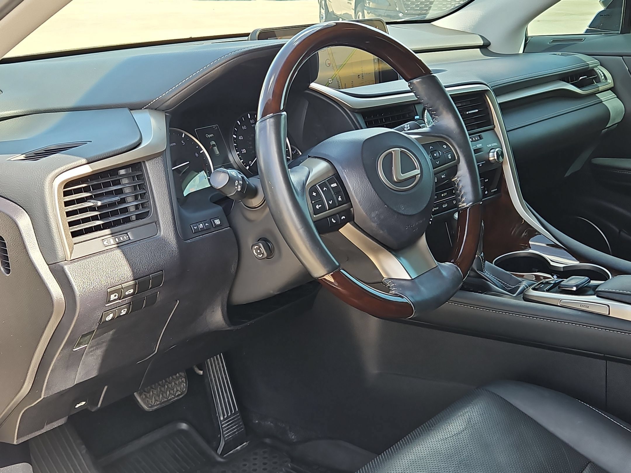 Used 2018 Lexus RX 350 AWD w/ Premium Package image 10