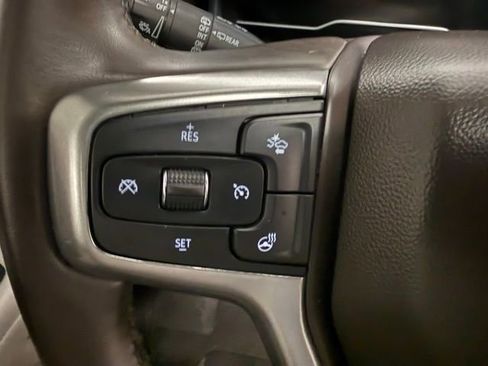 Used 2023 Chevrolet Tahoe Z71 w/ Luxury Package image 17