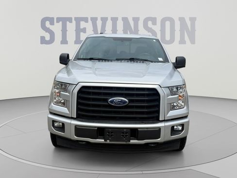 Used 2017 Ford F150 XLT w/ Equipment Group 302A Luxury AWD/4WD image 8
