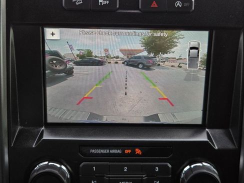Used 2017 Ford F150 XLT w/ Equipment Group 302A Luxury AWD/4WD image 34
