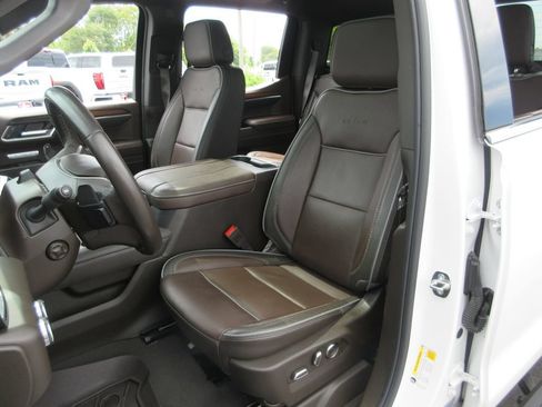 Certified 2024 GMC Sierra 1500 Denali AWD/4WD image 24
