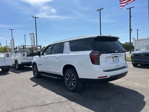 New 2026 Chevrolet Suburban LS w/ LS Custom Edition AWD/4WD image 5