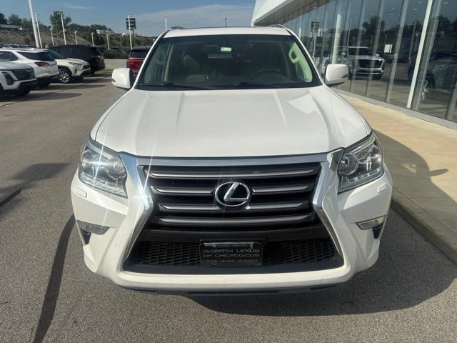 Used 2015 Lexus GX 460 Luxury w/ Preferred Accessory Package AWD/4WD image 3