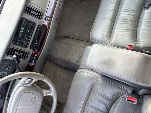 Used 1998 Buick Park Avenue Ultra image 18