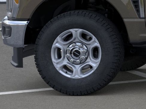 New 2026 Ford F250 XLT AWD/4WD image 19