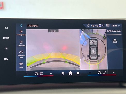 Used 2026 BMW 228i w/ Technology Package image 14