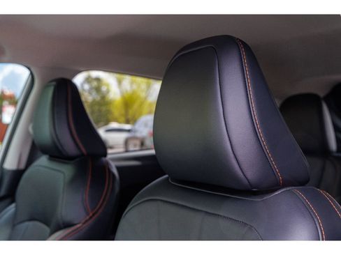 Certified 2024 Subaru Crosstrek 2.5i Limited image 17