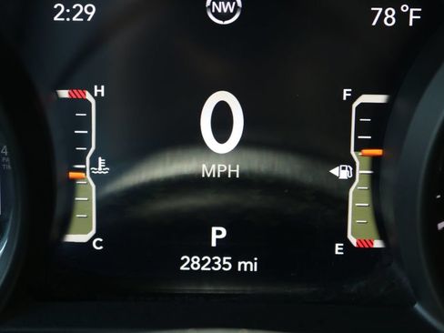 Used 2024 Jeep Wrangler Unlimited Rubicon AWD/4WD image 30