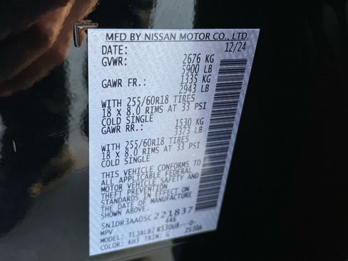 Used 2025 Nissan Pathfinder S image 28