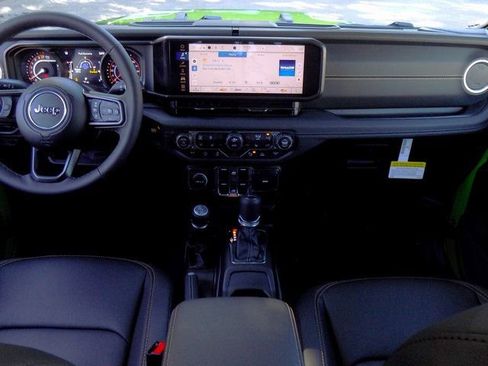 New 2026 Jeep Gladiator Sport AWD/4WD image 16