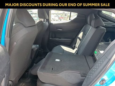 Used 2019 Toyota C-HR XLE FWD image 10