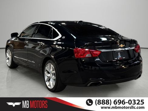Used 2018 Chevrolet Impala Premier FWD image 3