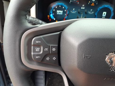 New 2025 Ford Bronco Outer Banks w/ Sasquatch Package AWD/4WD image 21