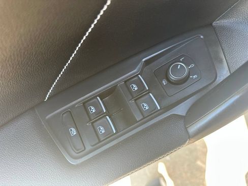Used 2022 Volkswagen Tiguan SE R-Line AWD/4WD image 15