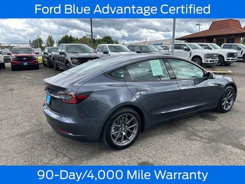 Used 2021 Tesla Model 3 Standard Range Plus RWD image 8