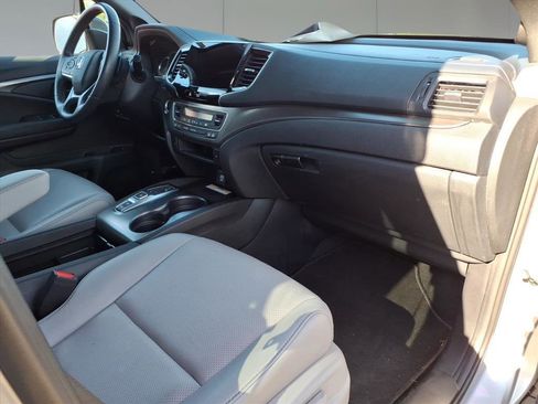 Used 2022 Honda Passport EX-L image 8