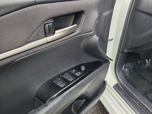 Used 2025 Toyota Camry LE image 18