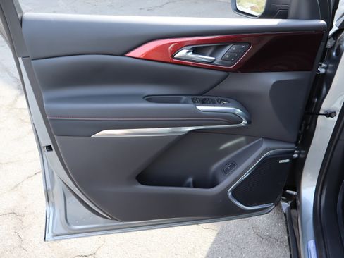 Used 2026 Chevrolet Traverse RS w/ LPO, Floor Liner Package image 15