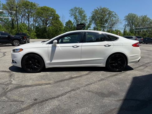 Used 2013 Ford Fusion SE FWD image 6