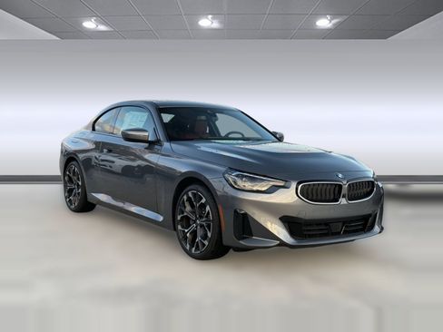 Used 2026 BMW 230i xDrive Coupe w/ Premium Package AWD/4WD image 6