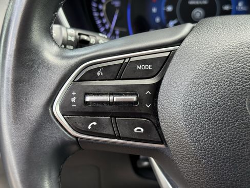 Used 2019 Hyundai Santa Fe Limited FWD image 16