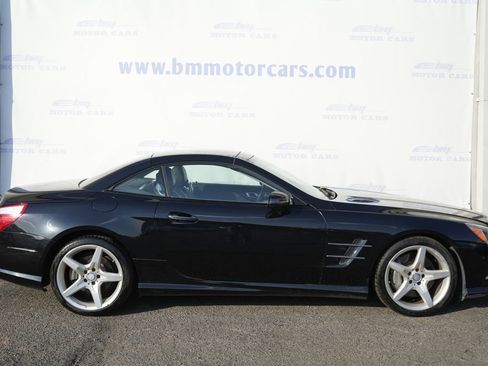 Used 2014 Mercedes-Benz SL 550 image 4