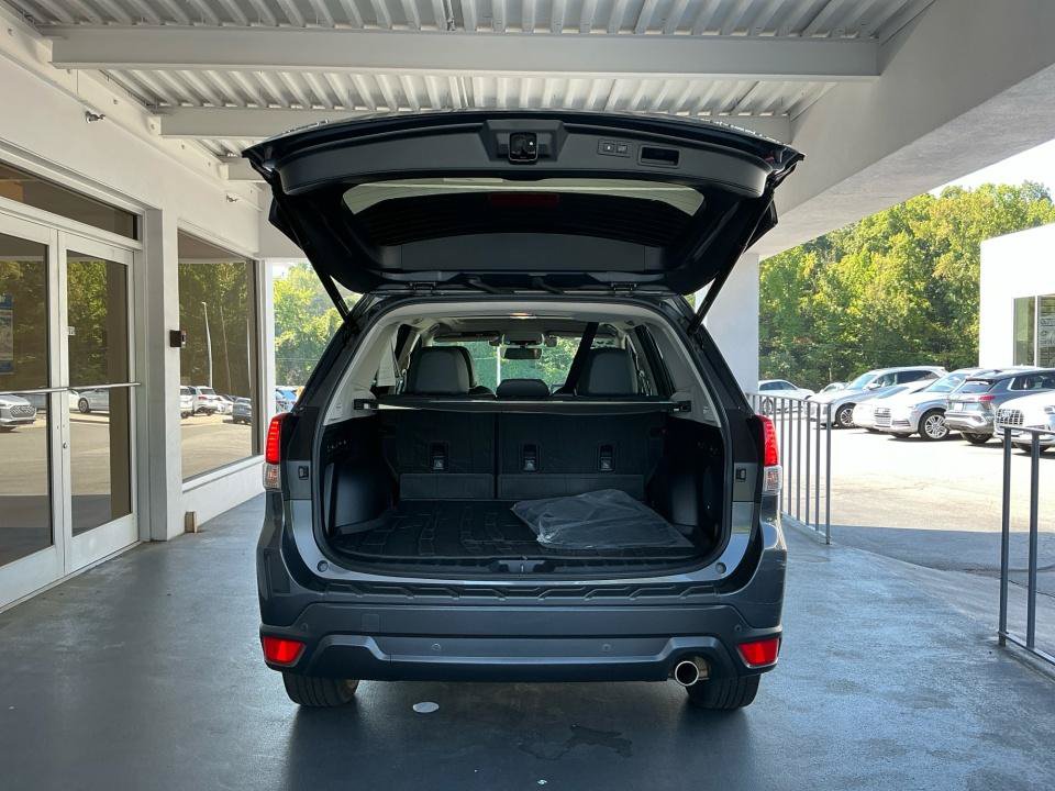 Used 2020 Subaru Forester Limited AWD/4WD image 19