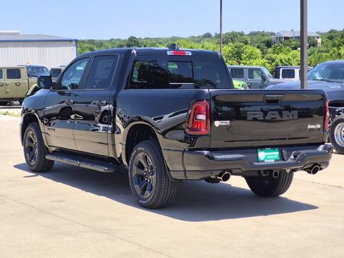 New 2026 RAM 1500 Express AWD/4WD image 4