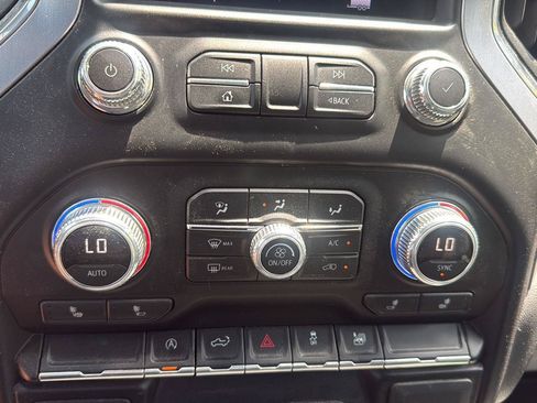 Used 2019 GMC Sierra 1500 Elevation w/ Elevation Value Package AWD/4WD image 39