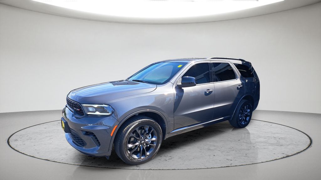 Used 2025 Dodge Durango GT w/ Blacktop Package AWD/4WD image 7
