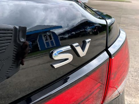 Used 2024 Nissan Sentra SV w/ All-Weather Package FWD image 10