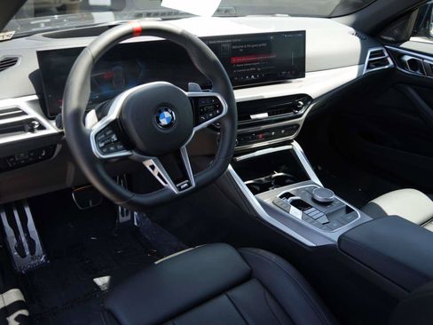 Used 2025 BMW M440i Convertible RWD image 8