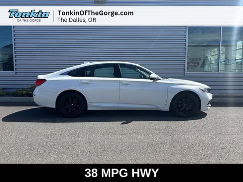 Used 2019 Honda Accord LX image 2