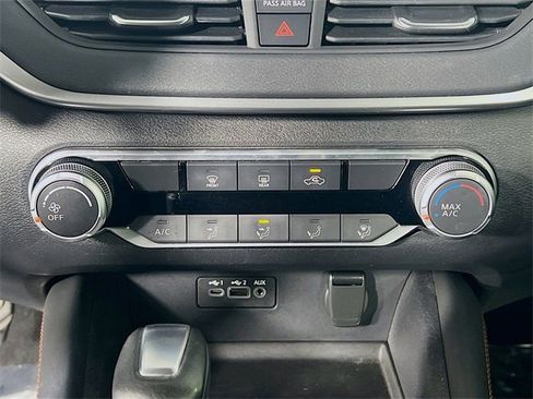 Used 2020 Nissan Altima 2.5 SR image 22