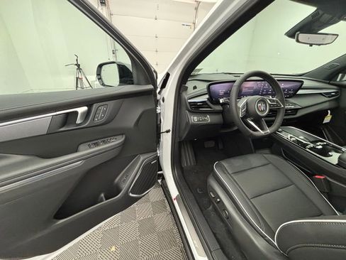 New 2026 Buick Enclave Sport Touring w/ Power Package image 18